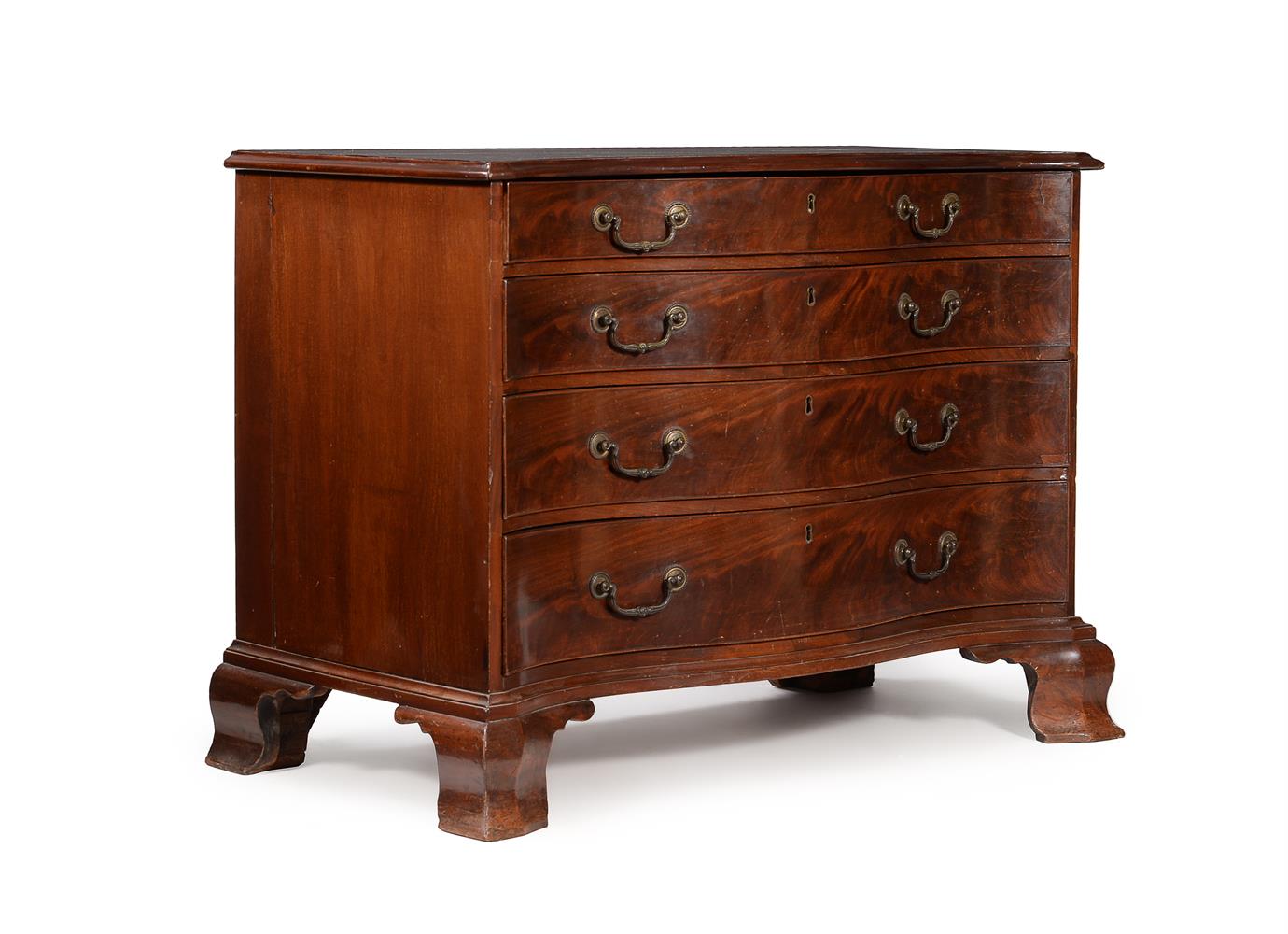 A GEORGE III MAHOGANY SERPENTINE FRONTED COMMODE, CIRCA 1780 - Image 2 of 5