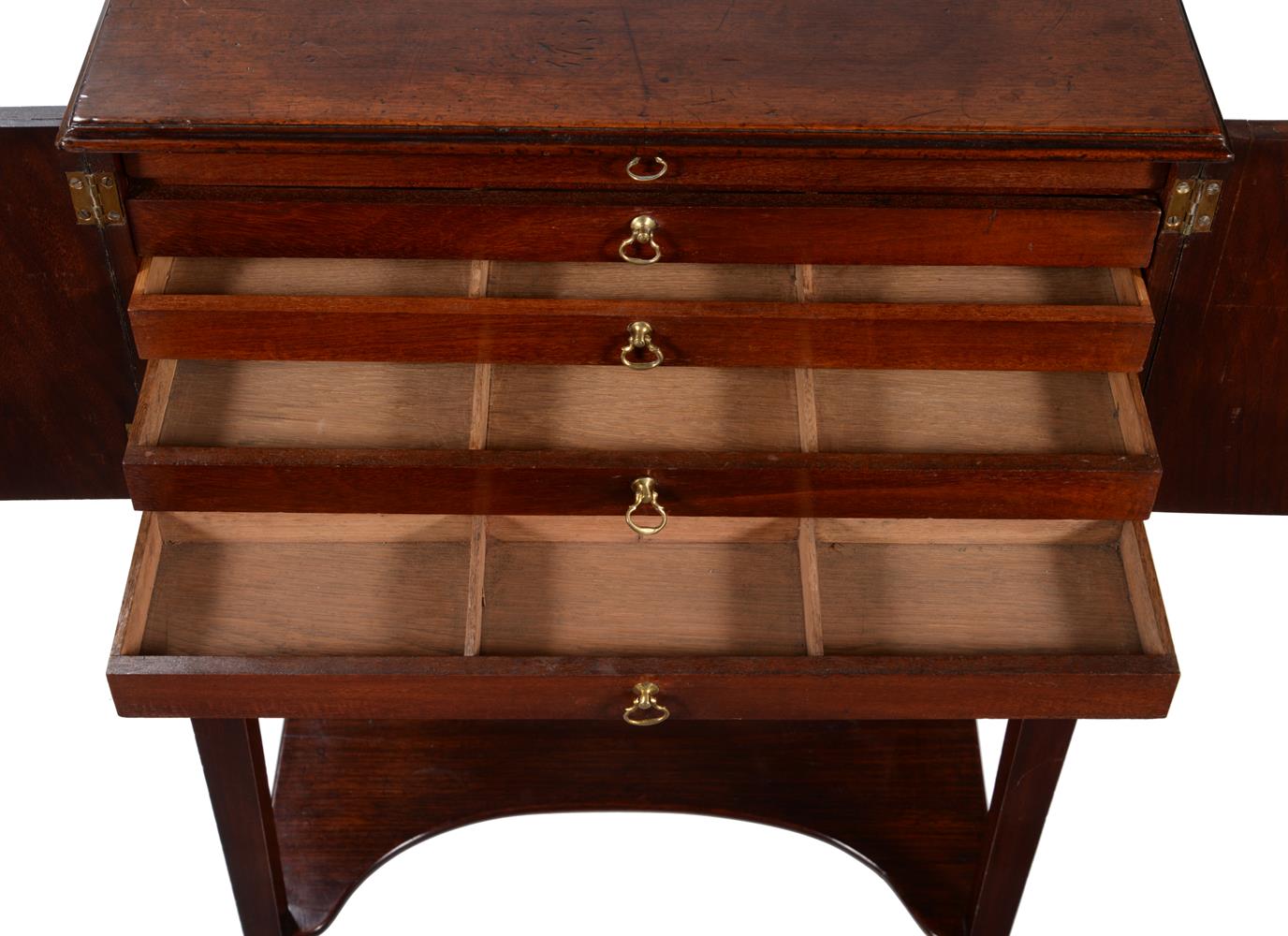 AN EARLY GEORGE III MAHOGANY COLLECTORS CABINET ON STAND, CIRCA 1760 - Image 4 of 4