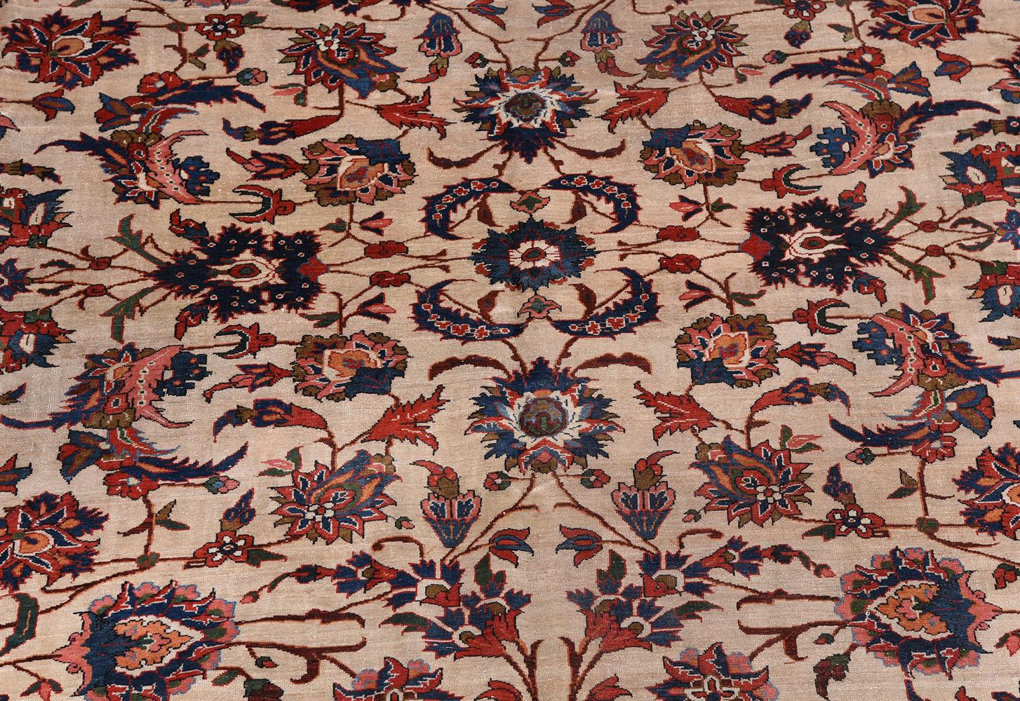 AN ISFAHAN CARPET, approximately 414 x 315cm - Image 2 of 3