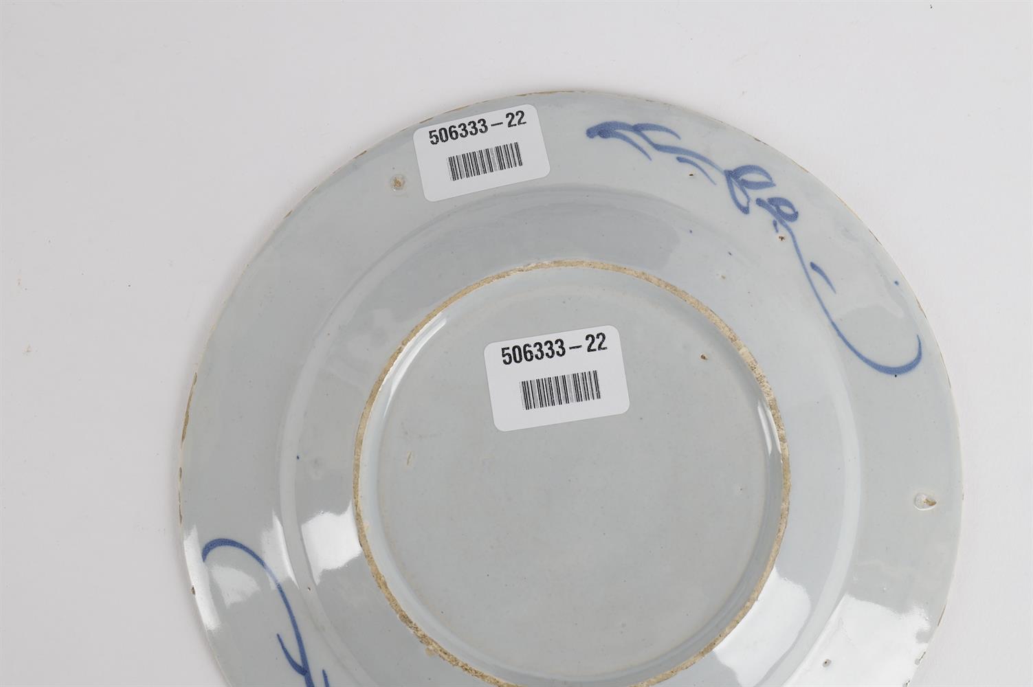 Six 18th century Dutch blue and white delft plates - Image 3 of 5