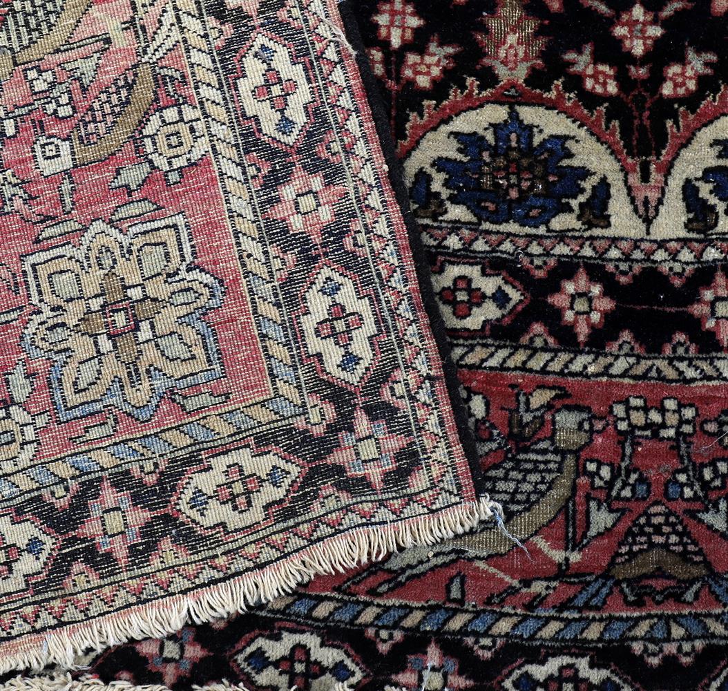 A Persian stylised prayer rug - Image 5 of 9
