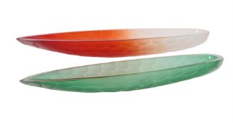 Two similar modern Murano glass canoe shaped dishes by Alberto Battuto