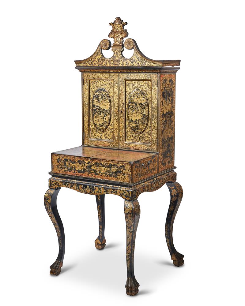 A CHINESE EXPORT BLACK AND GILT LACQUER CABINET, EARLY 19TH CENTURY - Image 2 of 12