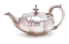 Y A William IV silver melon shaped tea pot by Paul Storr