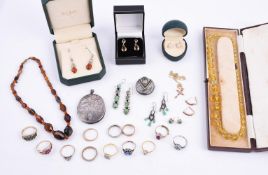 A collection of jewellery and costume jewellery