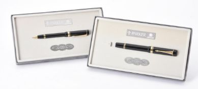 Parker, Duofold Centennial, a black fountain pen and ballpoint pen
