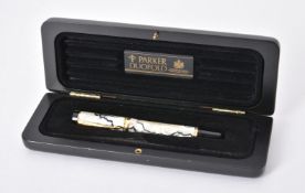 Parker, Duofold, a white and black marbled fountain pen