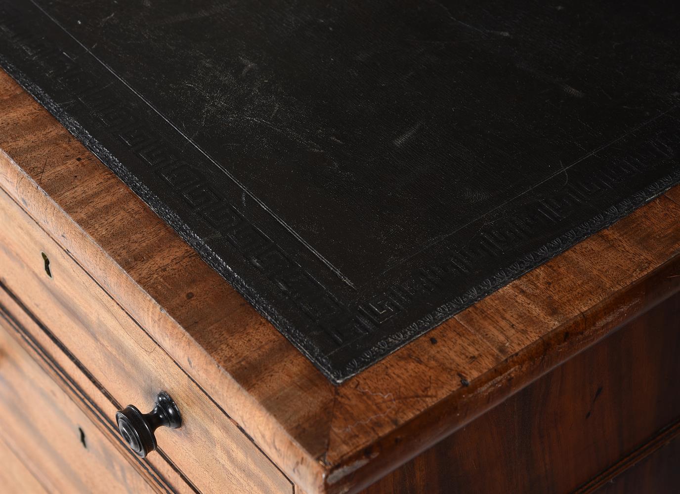 A Regency mahogany twin pedestal partner's desk - Image 4 of 5