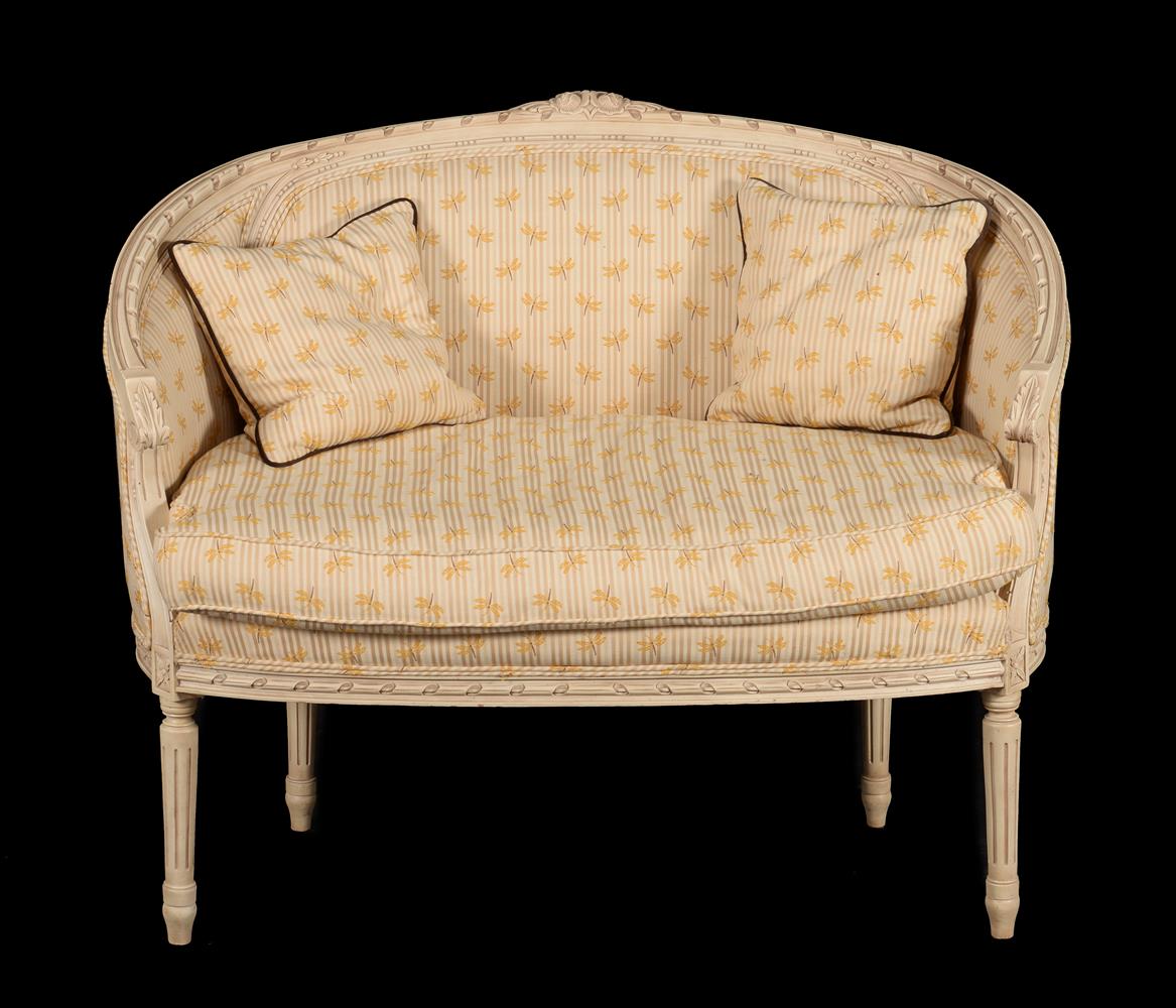 A harlequin suite of cream painted and upholstered seat furniture - Image 2 of 5