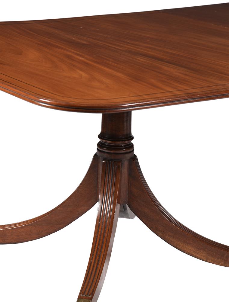 A mahogany and line inlaid twin pedestal dining table - Image 2 of 3