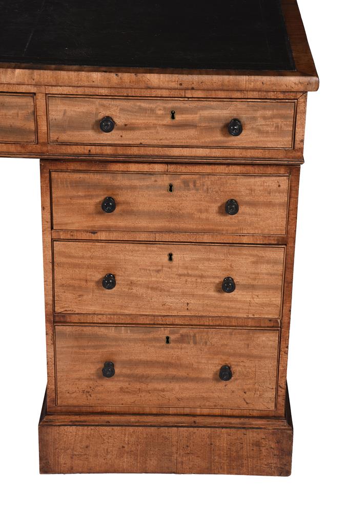 A Regency mahogany twin pedestal partner's desk - Image 3 of 5