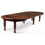 A WILLIAM IV MAHOGANY EXTENDING DINING TABLE, CIRCA 1835