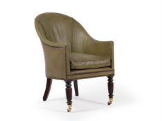 A GEORGE IV MAHOGANY AND LEATHER UPHOLSTERED LIBRARY TUB ARMCHAIR, CIRCA 1825