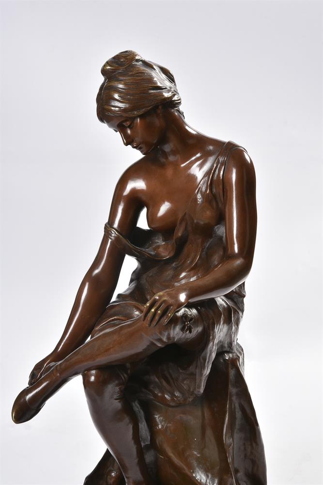 MALVINA BRACH (FRENCH, 19TH CENTURY), A BRONZE FIGURE OF A SEATED WOMAN - Image 3 of 5