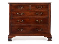 A GEORGE III MAHOGANY CHEST OF DRAWERS, CIRCA 1775
