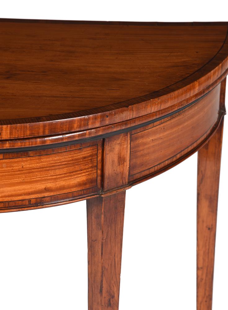 Y A GEORGE III SATINWOOD AND TULIPWOOD CROSSBANDED DEMI-LUNE FOLDING CARD TABLE, CIRCA 1800 - Image 3 of 6