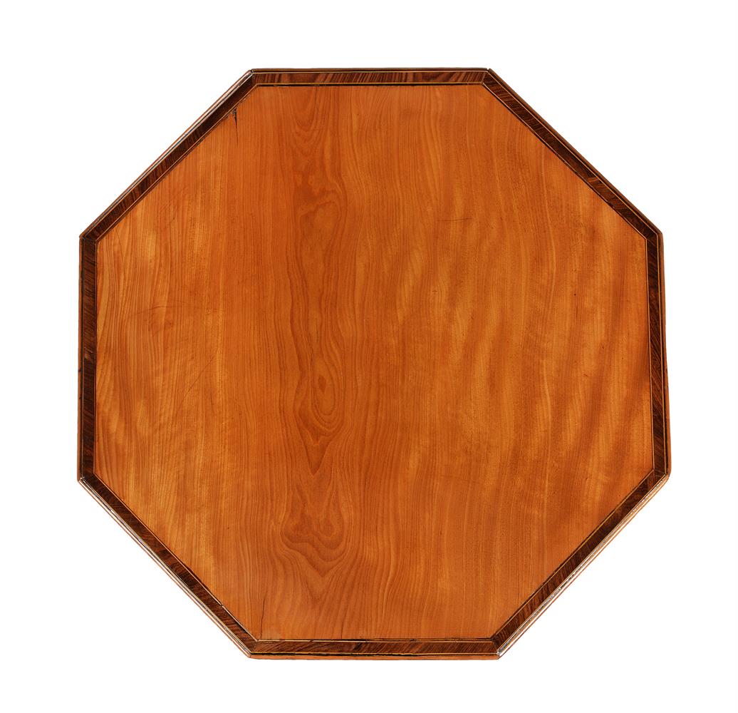 Y A LATE GEORGE III SATINWOOD AND ROSEWOOD BANDED OCTAGONAL TRIPOD TABLE, CIRCA 1810 - Image 2 of 4