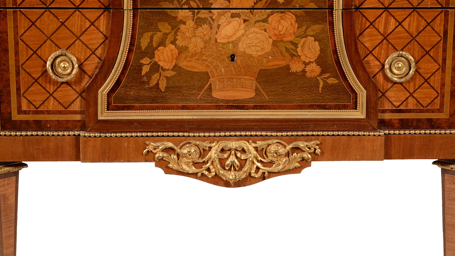 Y A FRENCH MARQUETRY, PARQUETRY AND ORMOLU MOUNTED COMMODE, IN LOUIS XVI STYLE - Image 4 of 8