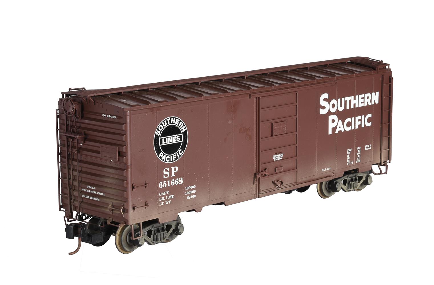 An 'American Trains' G Gauge Union Pacific Extended Vision Caboose - Image 3 of 3