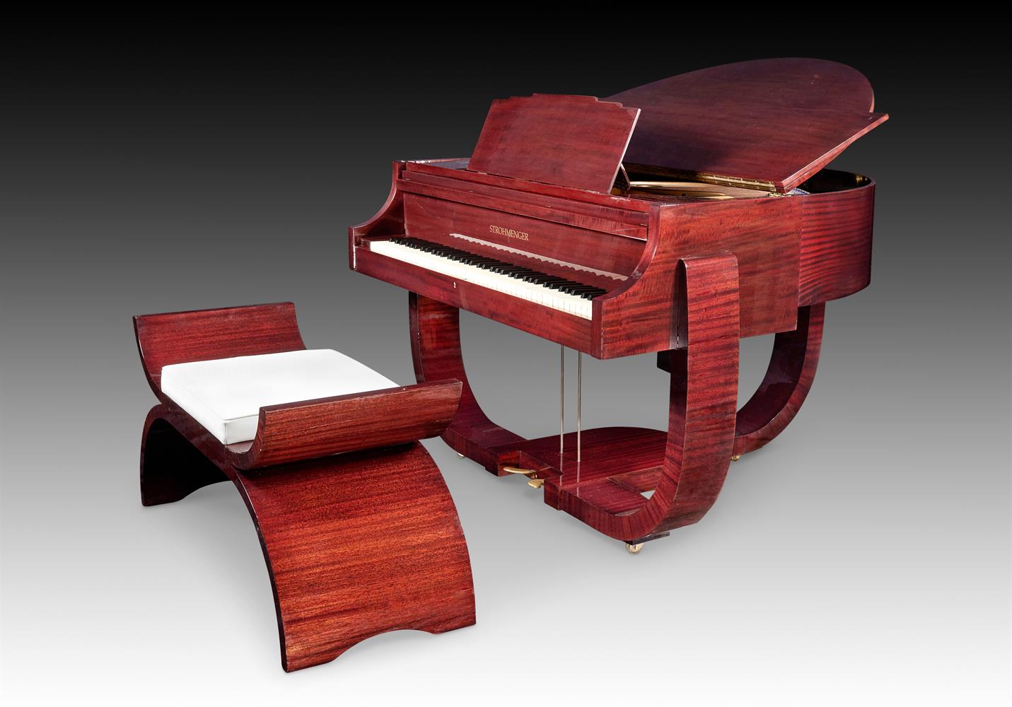 † STROHMENGER, LONDON; A 4’2” ART DECO GRAND PIANO, NUMBER 20352 CIRCA 1936