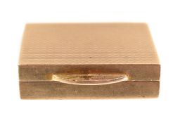 A 9 carat gold pill box by S J Rose & Son