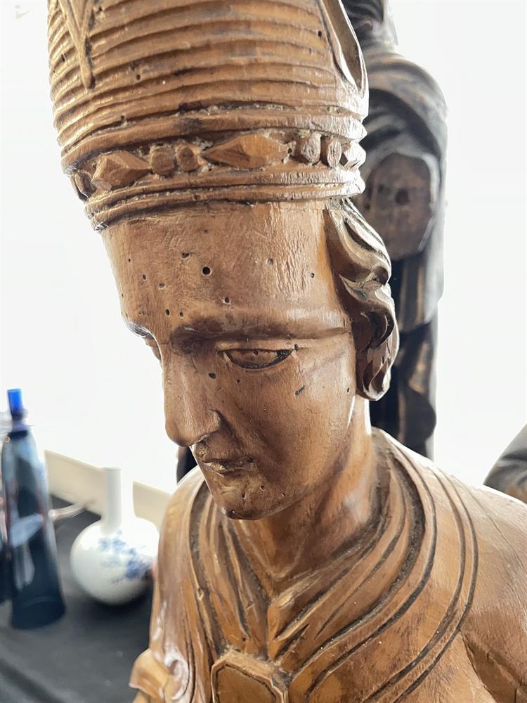 A South German sculpted softwood model of a Bishop Saint - Image 4 of 9