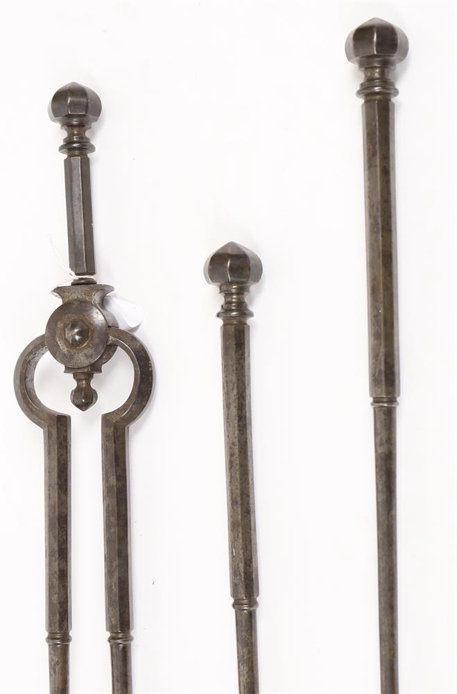 A 19th century style brass tubular stick stand - Image 3 of 5