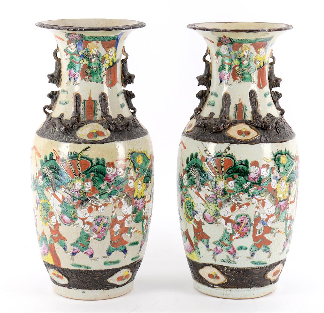 A pair of Cantonese vases - Image 2 of 6