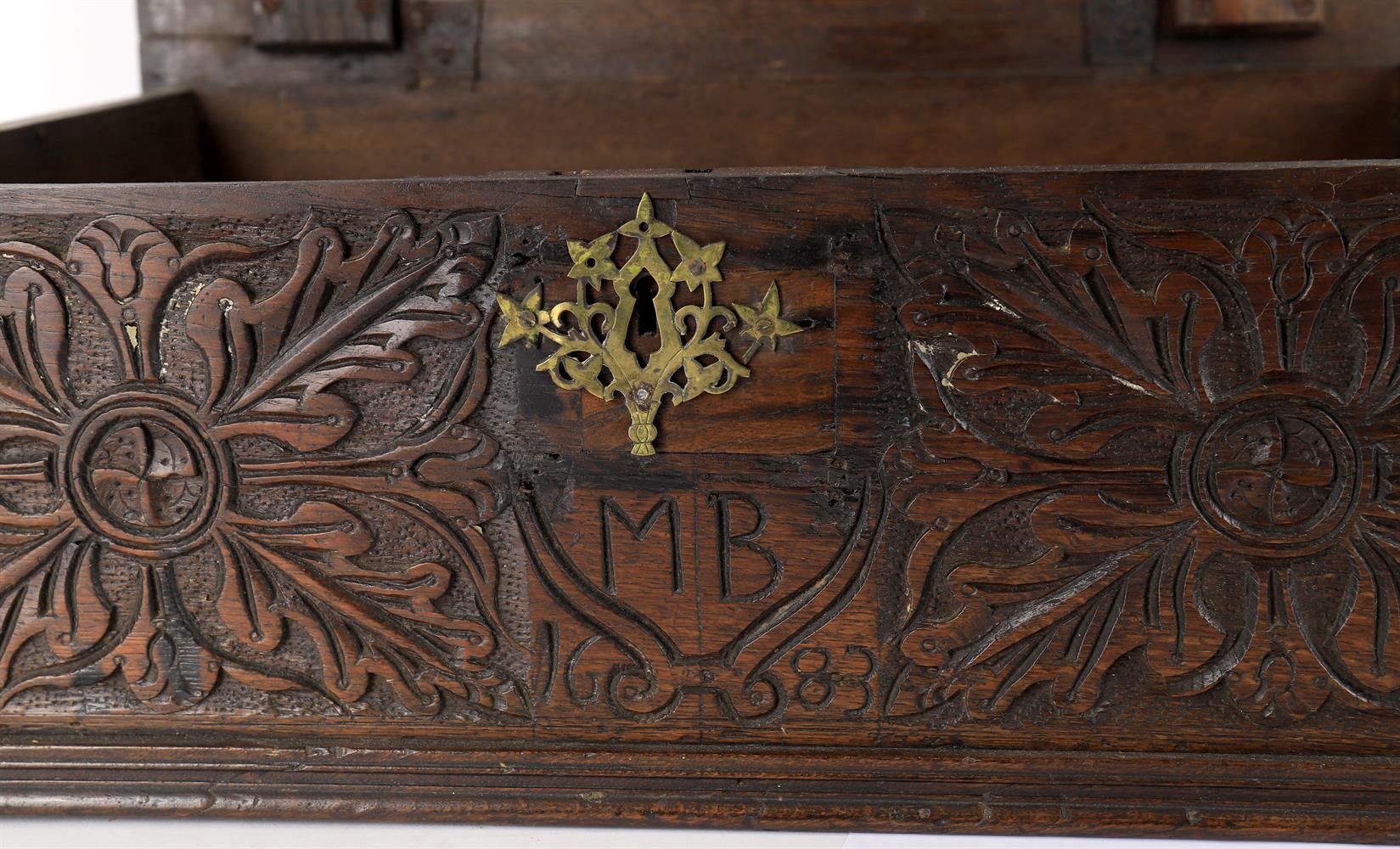 A 17th century and later oak box with carved decoration - Image 3 of 10