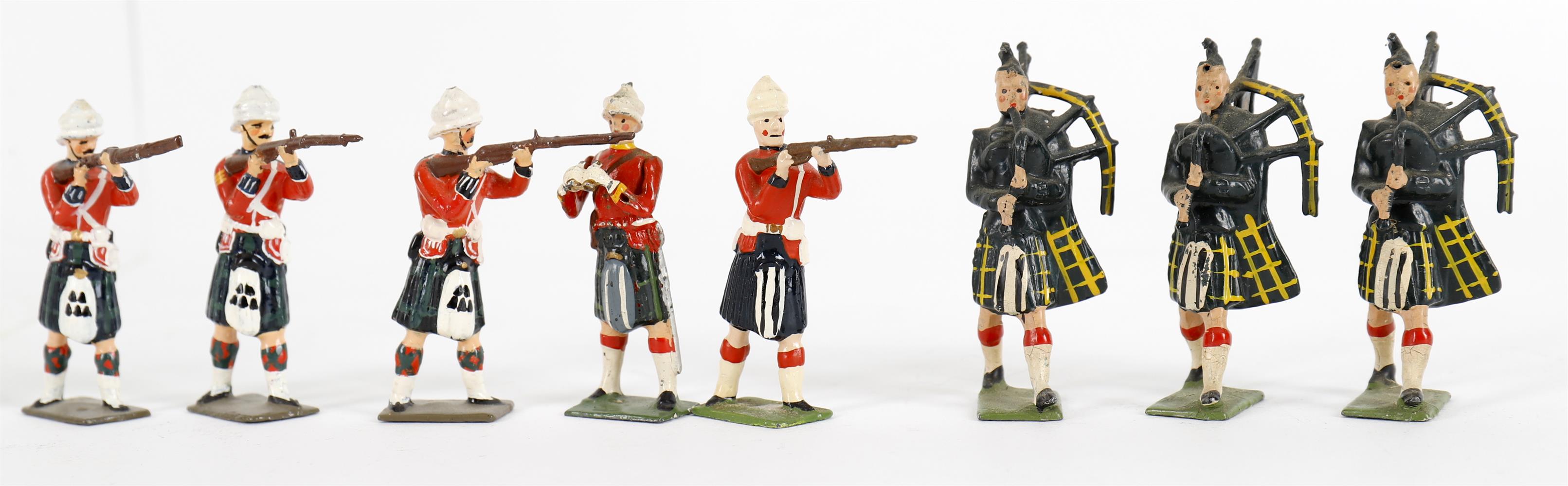 Britains Higlanders from various sets - Image 12 of 17