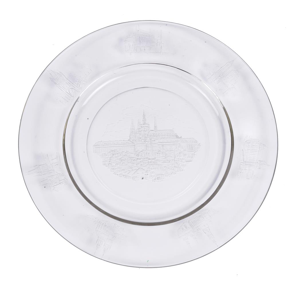 A Czech clear glass and engraved topographical charger with prominent Prague landmarks - Image 2 of 4