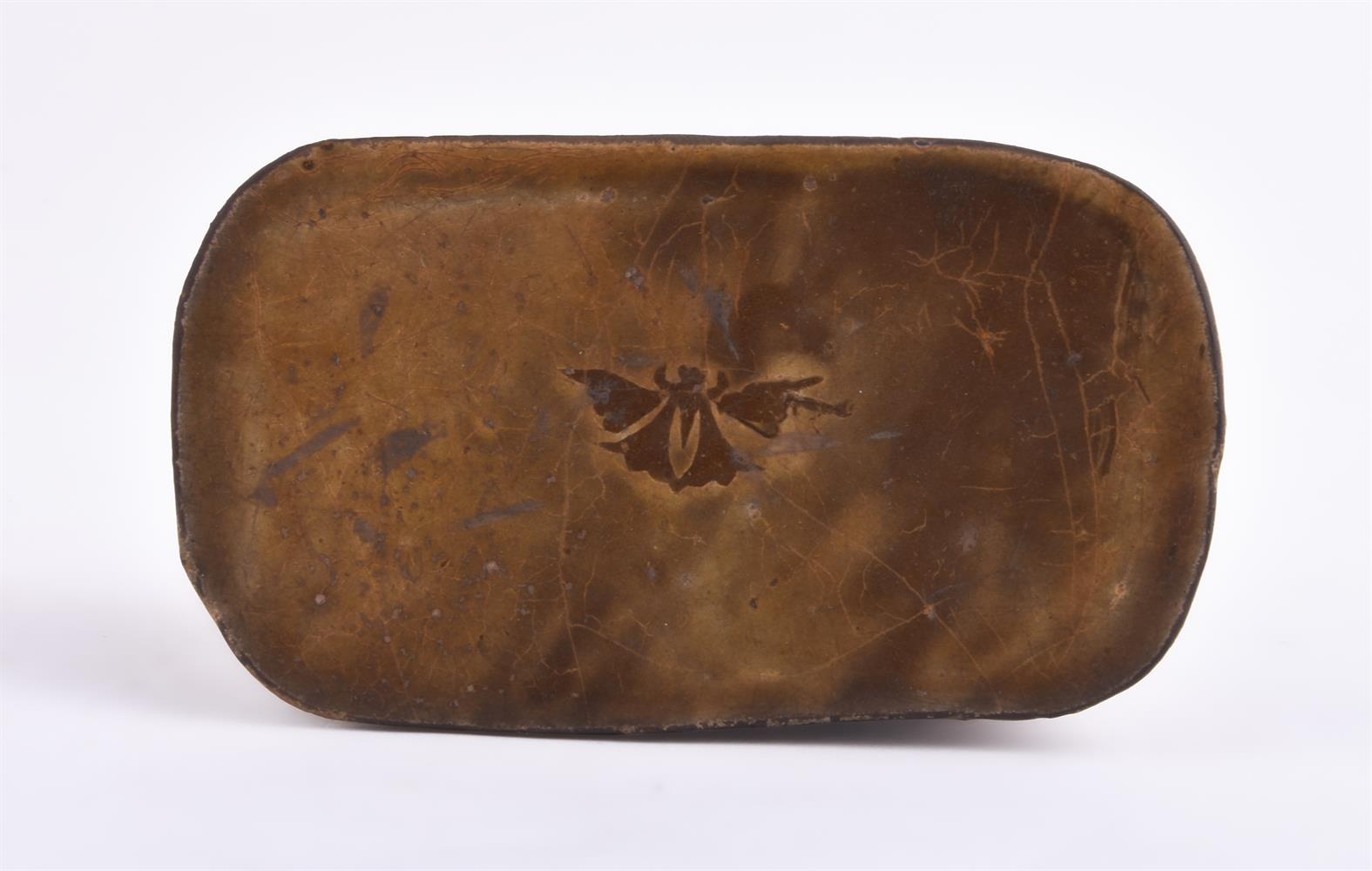 A Chinese ingot-form pillow - Image 3 of 4