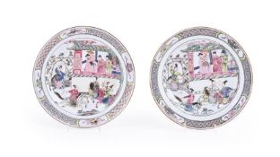 A pair of fine Chinese porcelain famille rose plates