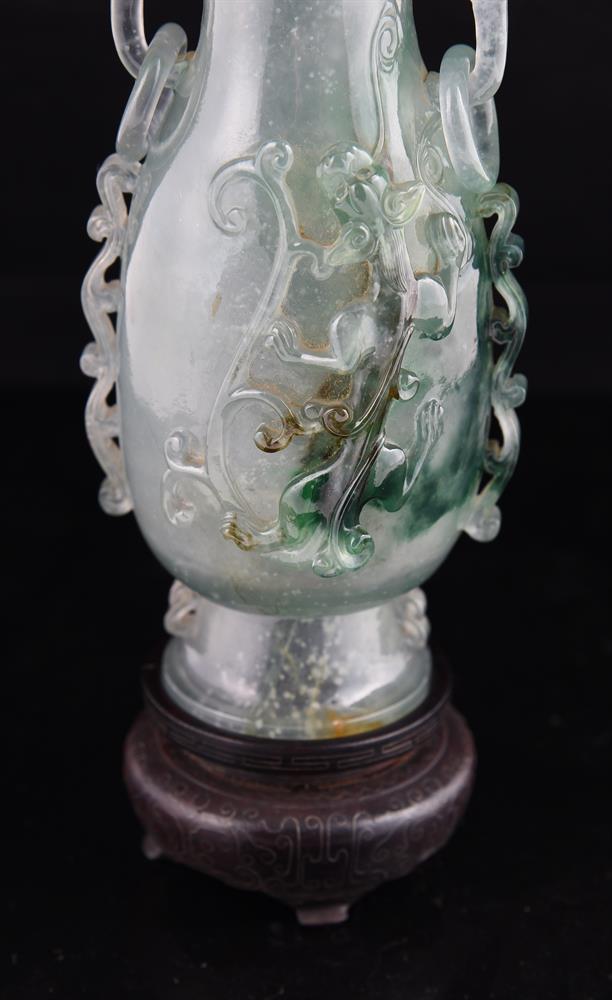 A Chinese green hardstone 'Dragon' vase - Image 4 of 5