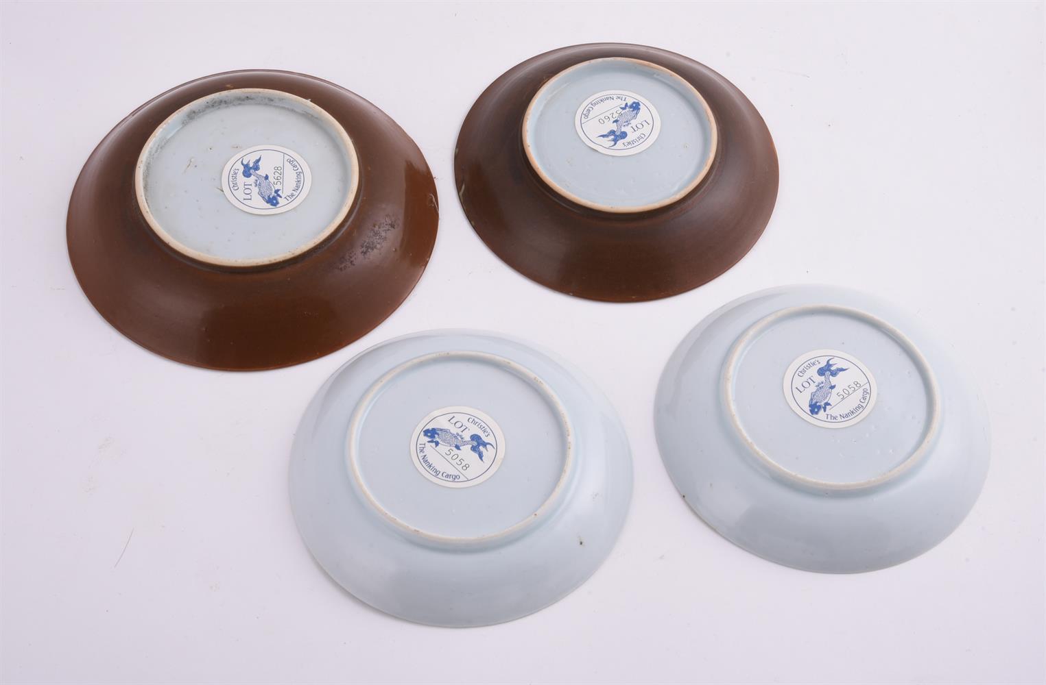 A group of Chinese 'Nanking Cargo' porcelain - Image 3 of 12