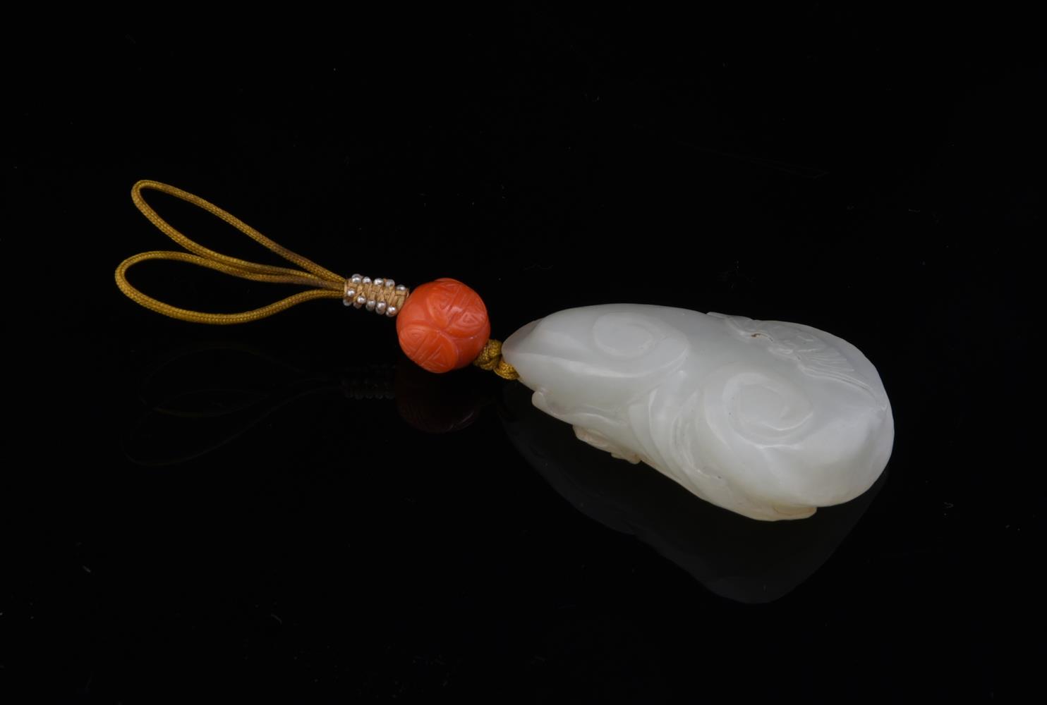 Y A Chinese white jade pendant - Image 2 of 3