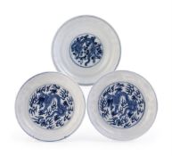A pair of Chinese blue and white 'dragon' dishes