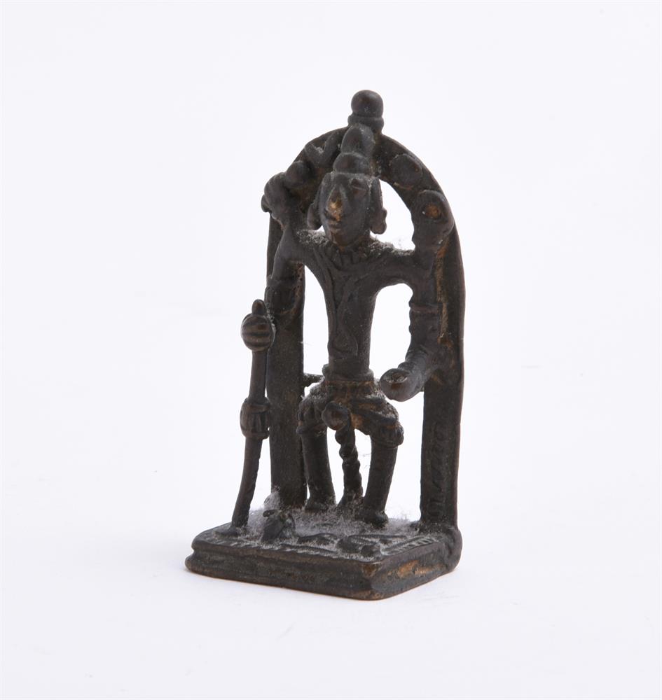 Five small Indian bronze images 18th or 19th c - Image 5 of 6