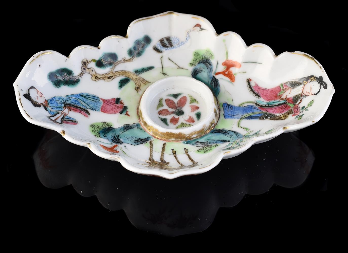 A Chinese Famille Rose small shaped stand - Image 2 of 4