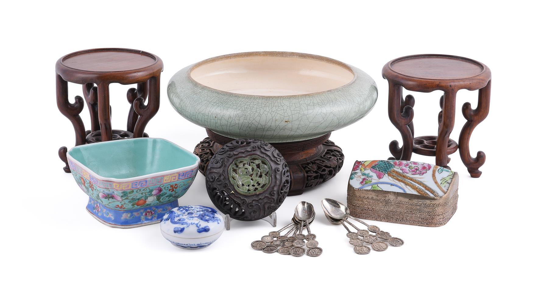 A Chinese Famille Rose square bowl