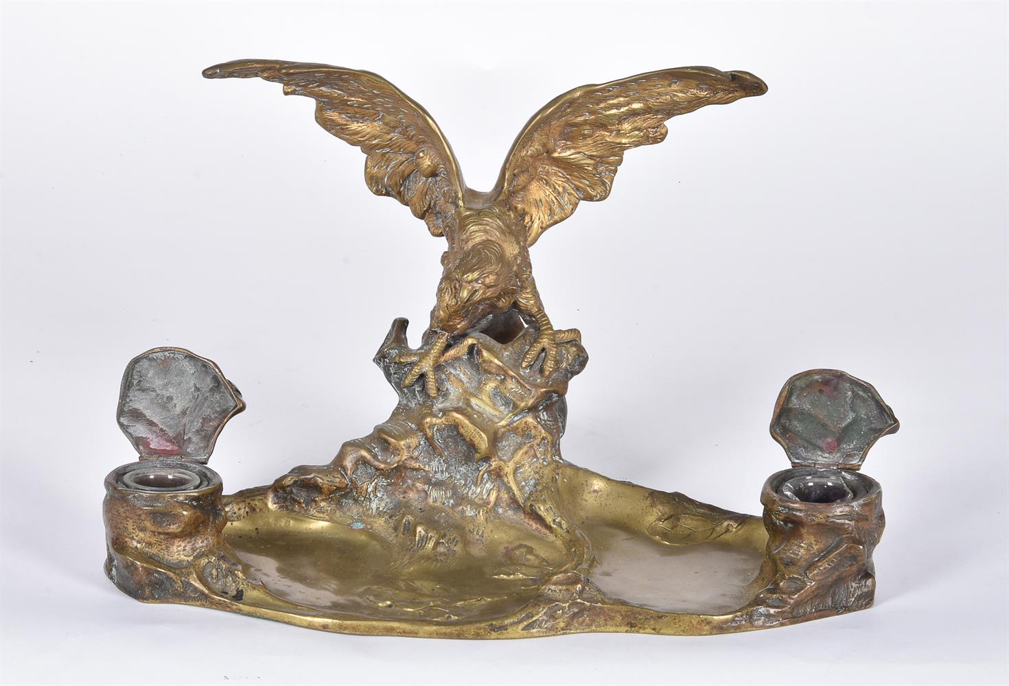 After Albert Marionnet (1852-1910), a desk stand mounted with an eagle - Image 2 of 5