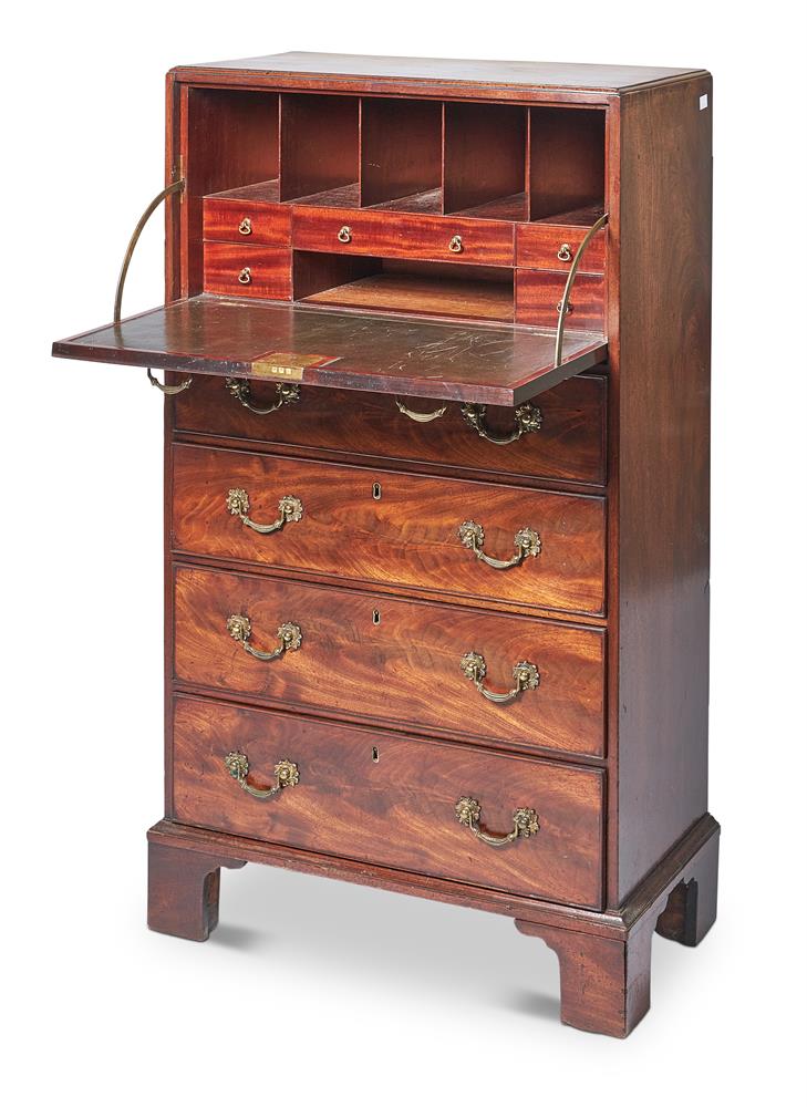 A GEORGE III MAHOGANY SECRETAIRE CHEST, CIRCA 1800 - Image 2 of 3