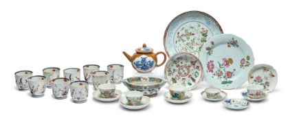 A GROUP OF CHINESE EXPORT PORCELAIN, KANGXI AND LATER