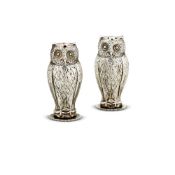 A PAIR OF SILVER NOVELTY OWL SALT AND PEPPER CASTERS BY SAMPSON MORDAN & CO.