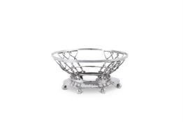 A LATE VICTORIAN SILVER WIREWORK BOWL HOLDER BY OMAR RAMSDEN & ALWYN CARR