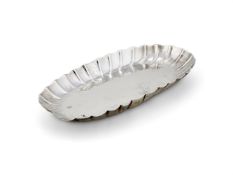 A GEORGE I SILVER OVAL FLUTED SPOON TRAY