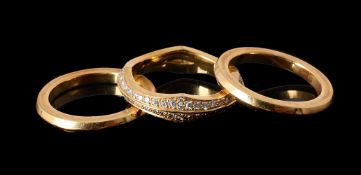 STEPHEN WEBSTER, AN 18 CARAT GOLD DIAMOND RING AND TWO GOLD BAND RINGS
