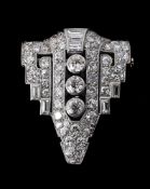 A FRENCH MID 20TH CENTURY DIAMOND BROOCH
