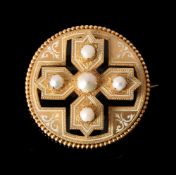 A VICTORIAN TAY PEARL AND ENAMEL BROOCH