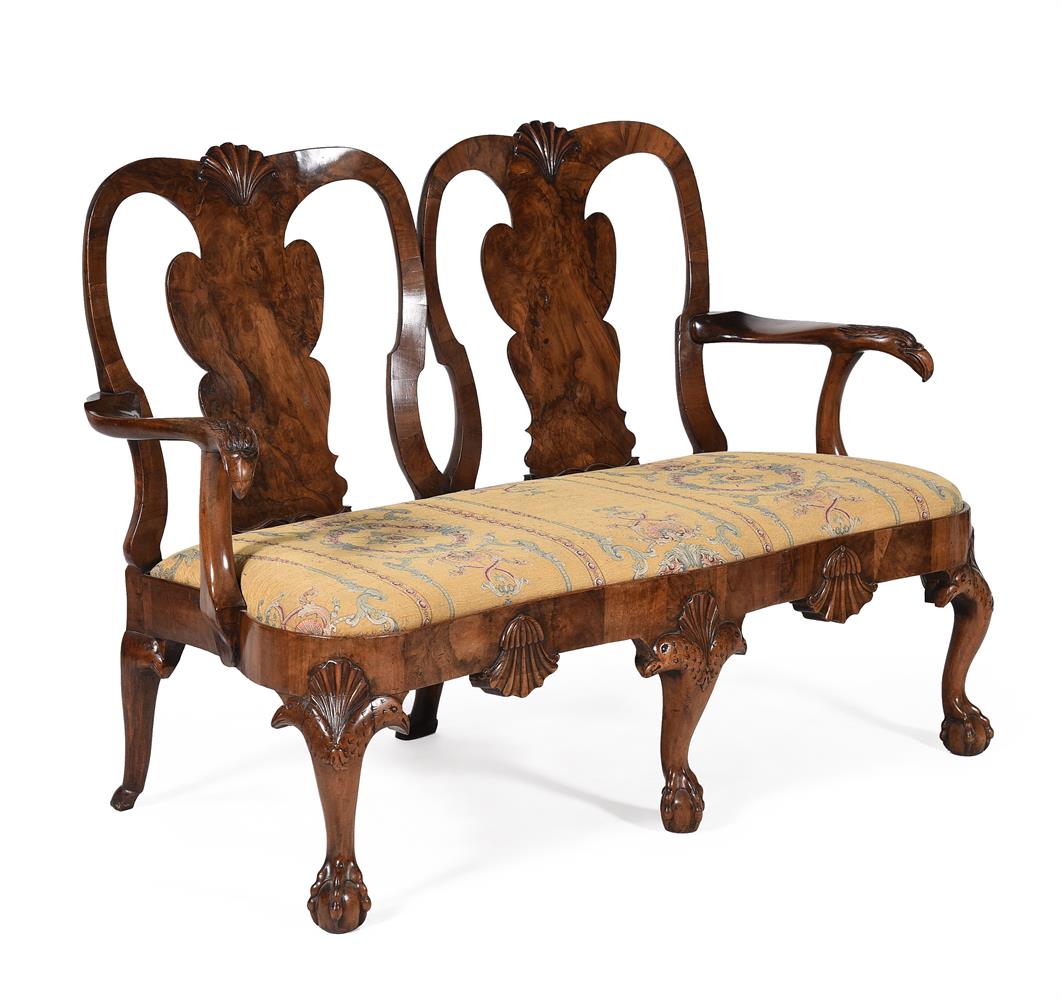 A GEORGE II BURR WALNUT AND WALNUT CHAIR BACK SETTEE, CIRCA 1740 - Image 2 of 7